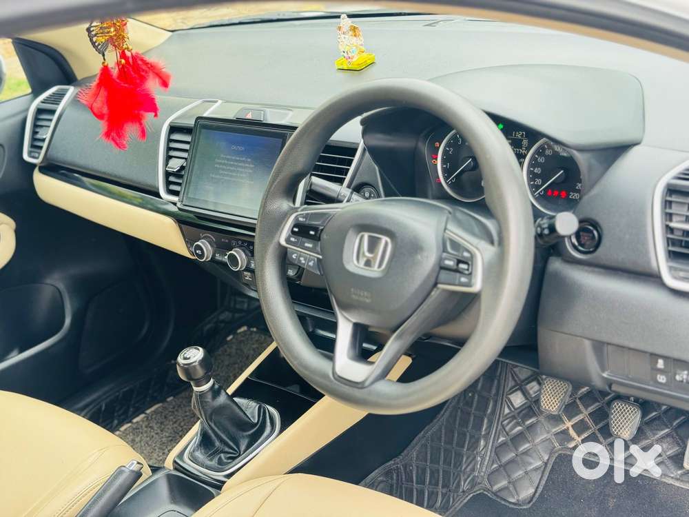 Honda City 1.5 V 5th Gen I-vtec Mt, 2022, Petrol
