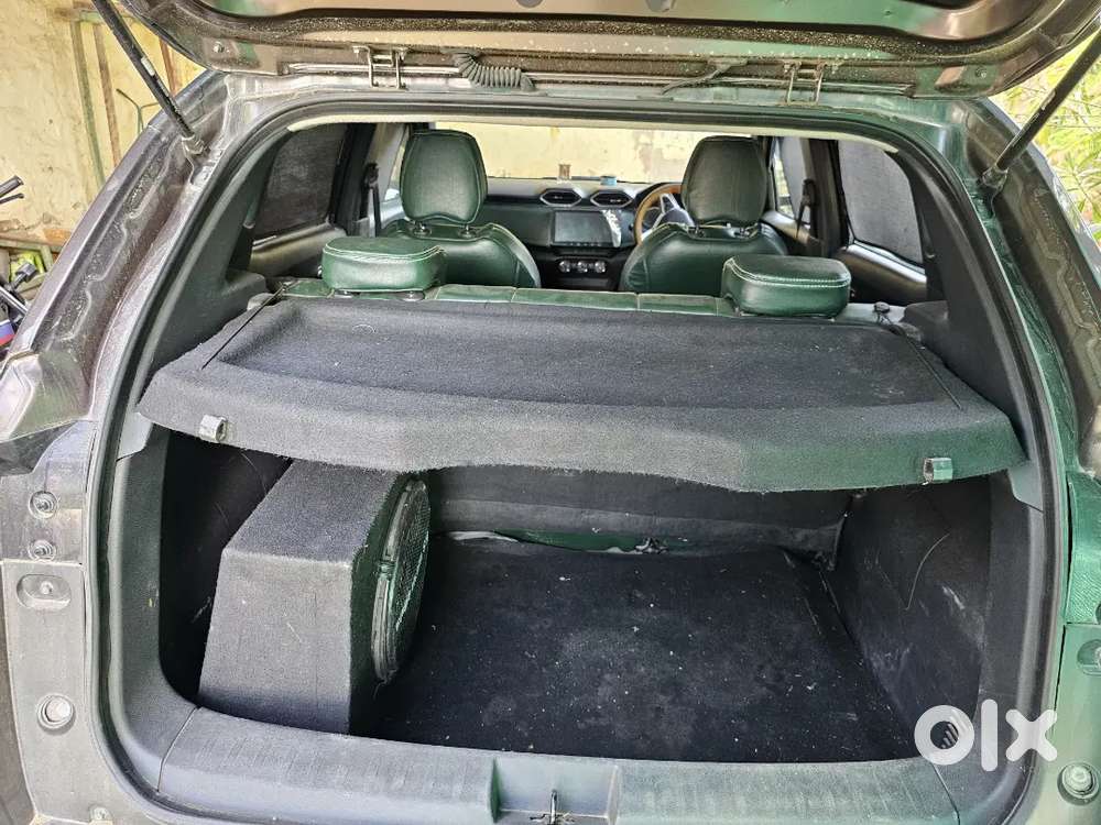 Nissan Magnite Xe Mt 2024  Top Model Look Modified  Singel Owner