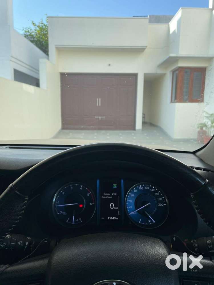 Toyota Fortuner 2023 Diesel Well Maintained