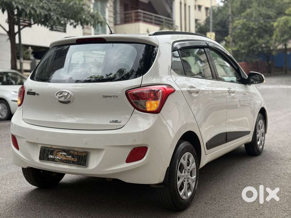 Hyundai Grand I10 2013-2016 Sportz, 2016, Petrol