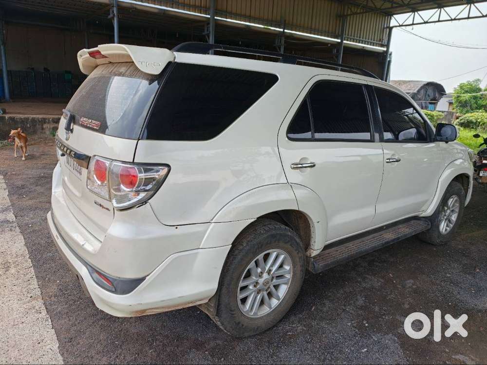 Toyota Fortuner Sportivo 2013