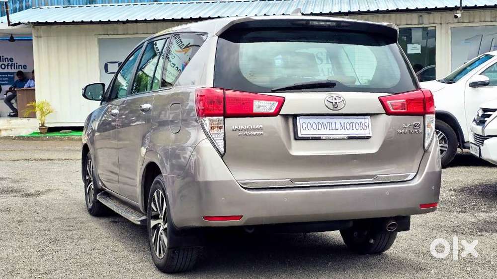 Toyota Innova Crysta 2.8 Zx At, 2022, Diesel
