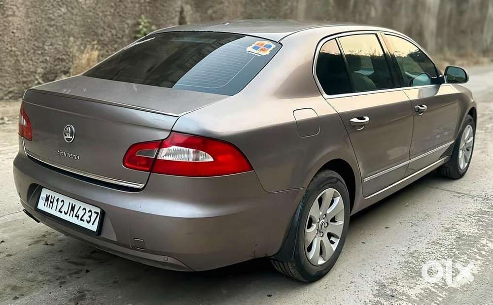 Skoda Superb 2012 Petrol