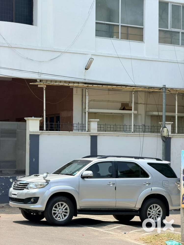 Toyota Fortuner 3.0 4x2 Automatic, 2014, Diesel