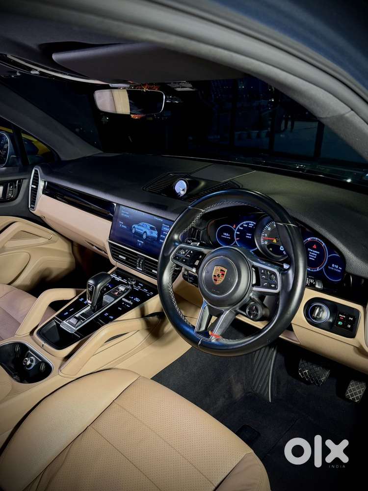 Porsche Cayenne V6 Tiptronic, 2019, Petrol