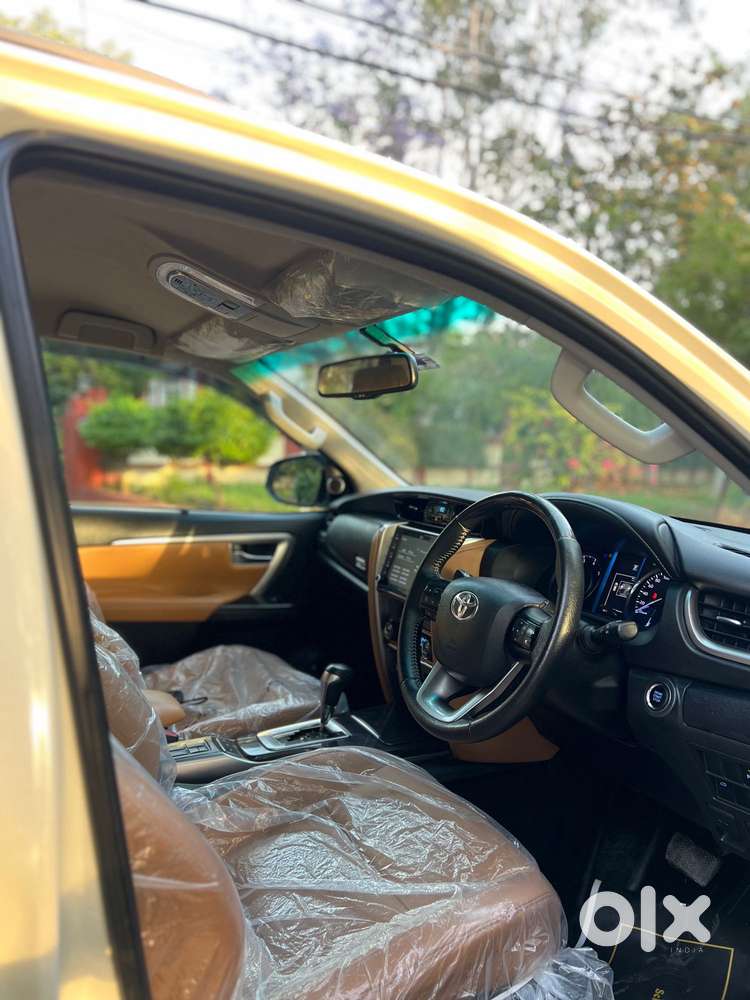 Toyota Fortuner [2021-ongoing] 2.8 2wd Diesel At, 2022, Diesel