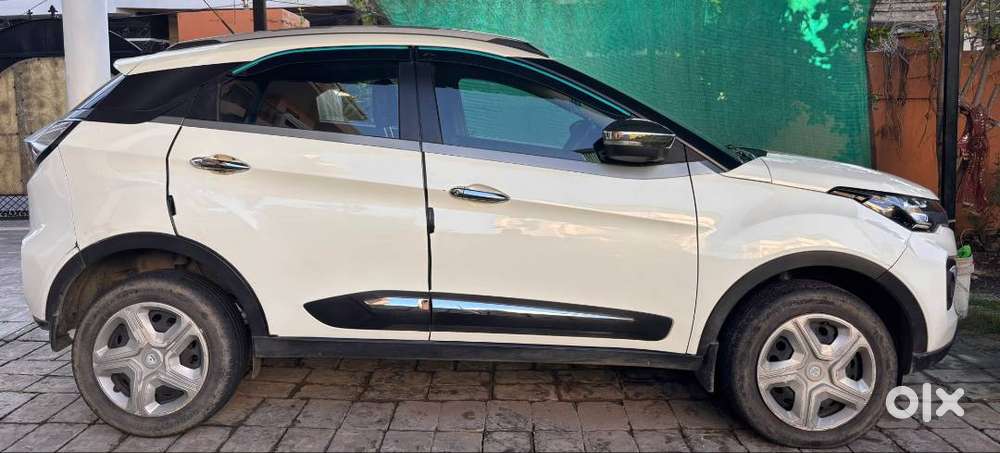 Tata Nexon Xm-s 2022 Petrol