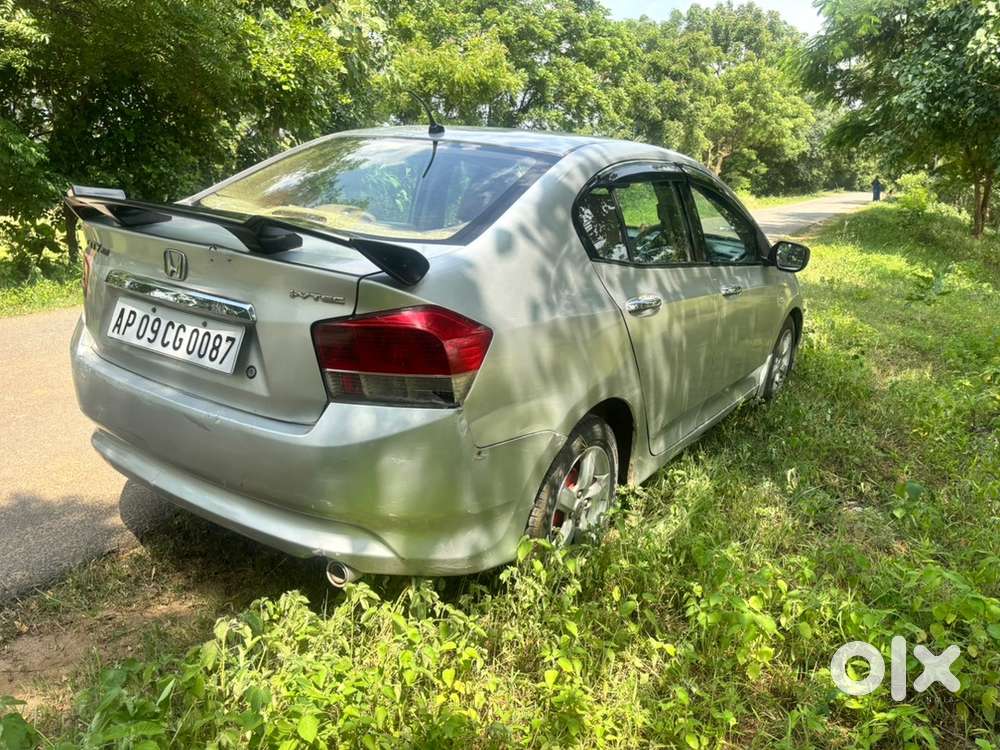 Honda City Petrol Manual 2011