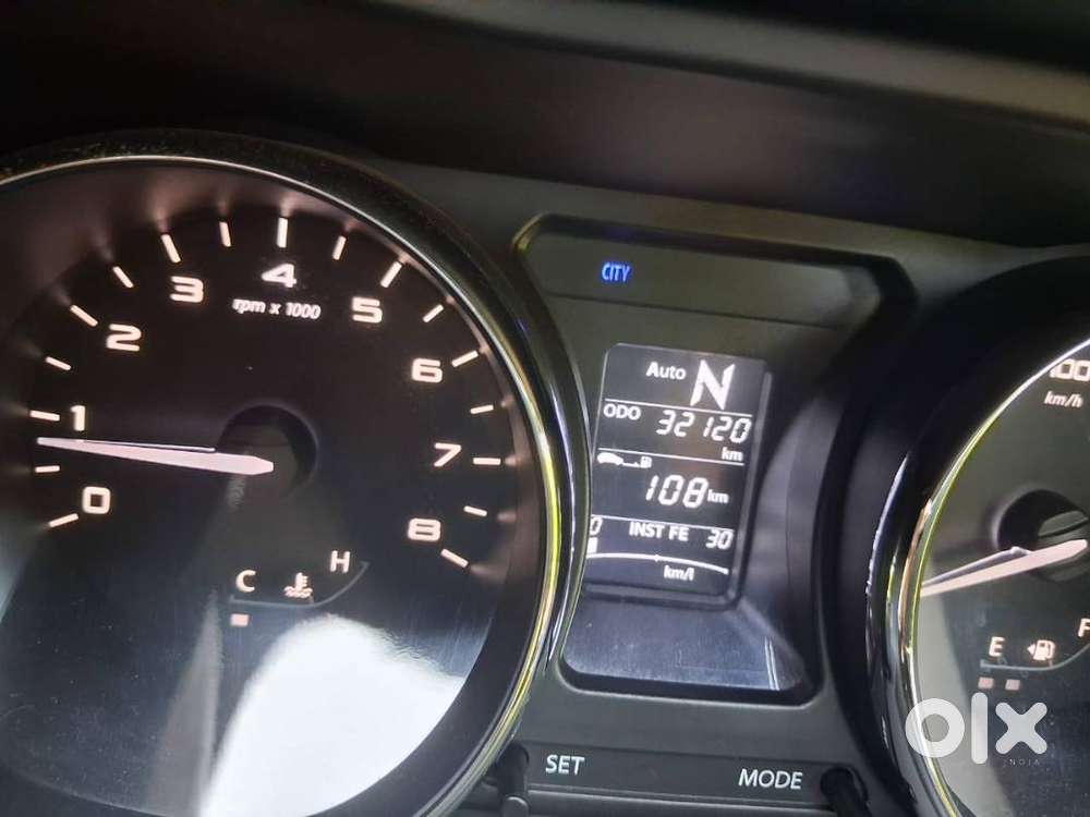 Most Spacious Tata Nexon Amt 2018