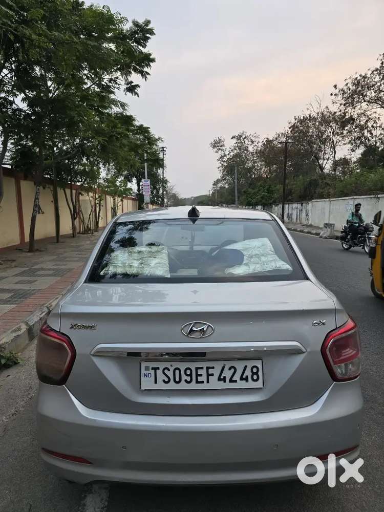 Hyundai Xcent 2015 Petrol Well Maintained