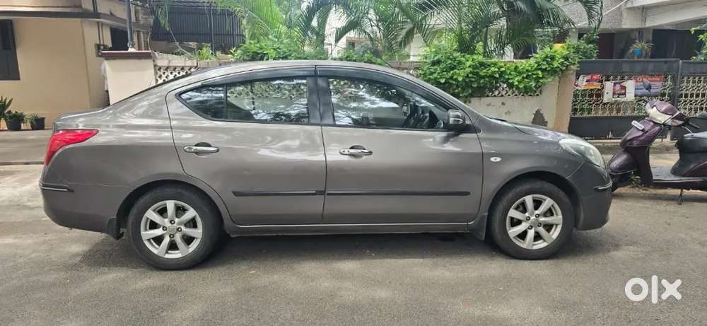 Nissan Sunny 2011 Petrol Manual 95000 Km