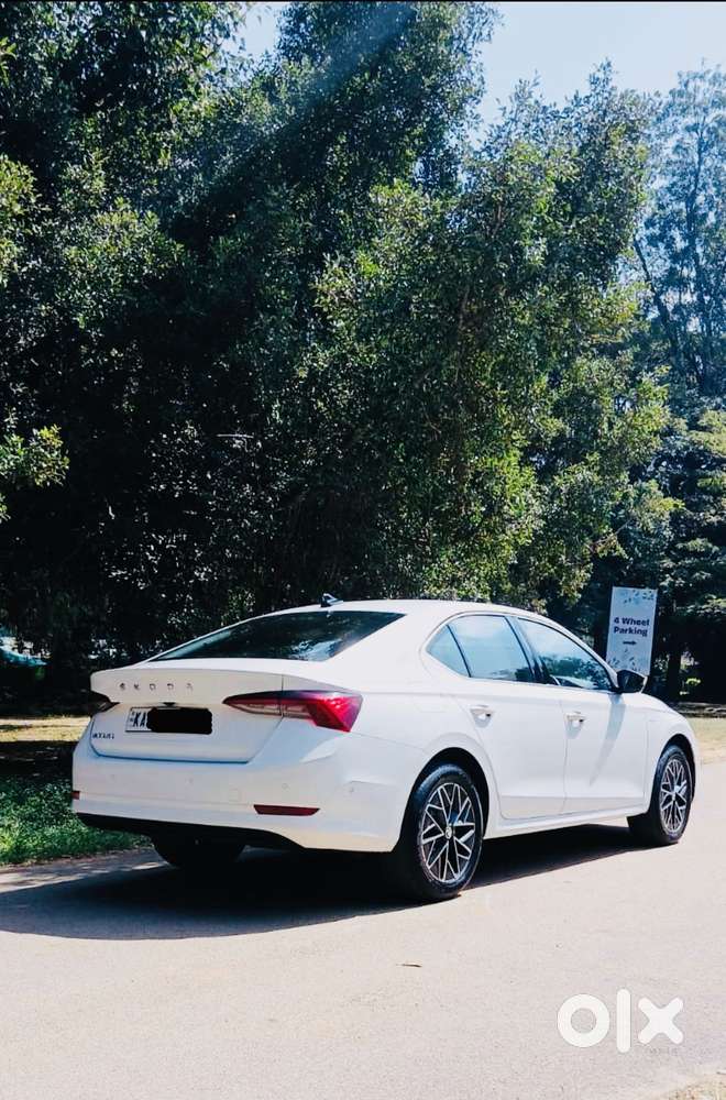 Skoda Octavia Facelift, 2021, Petrol