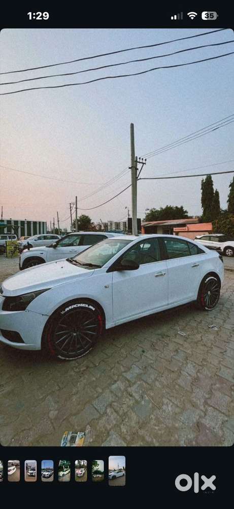 Chevrolet Cruze Diesel 2011 Year