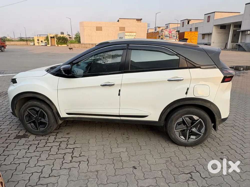 Tata Nexon Creative Plus 2025