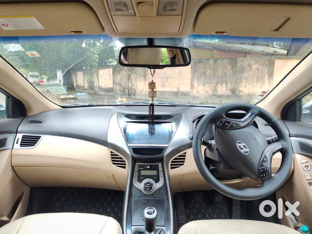 Hyundai Elantra 1.8 Sx Mt, 2013, Petrol