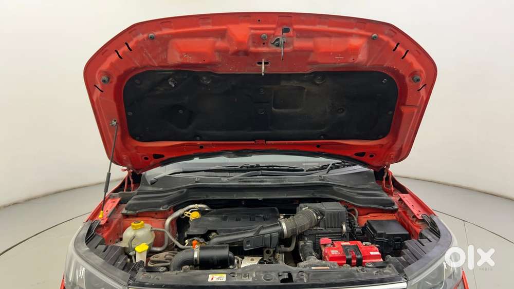 Mahindra Xuv300 W8 Option, 2019, Petrol