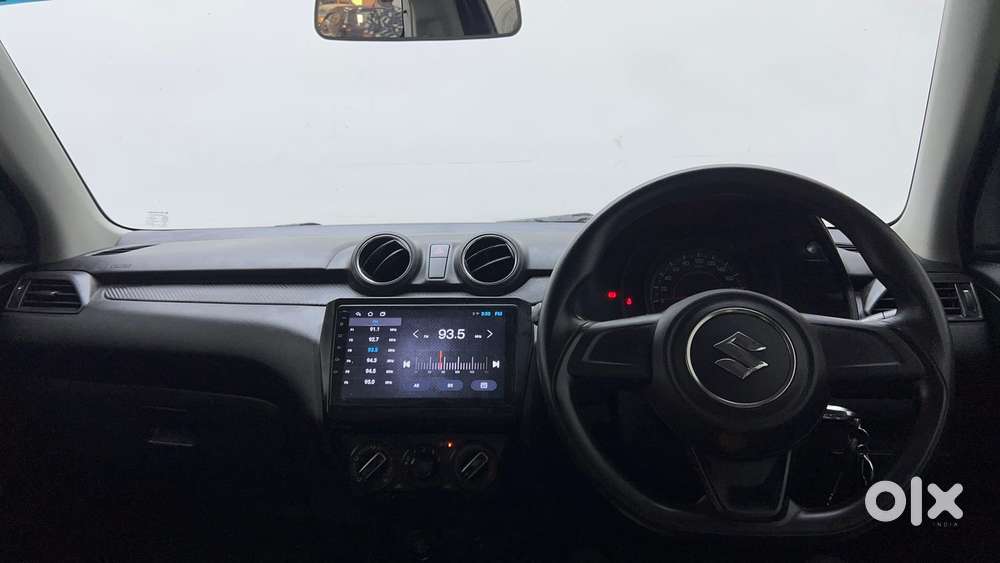 Maruti Suzuki Swift 1.3 Lxi, 2023, Petrol