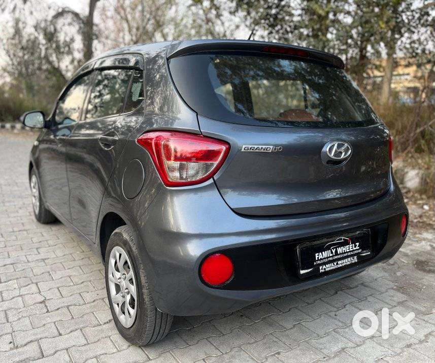 Hyundai Grand I10 2016-2017 Magna Cng, 2018, Cng & Hybrids