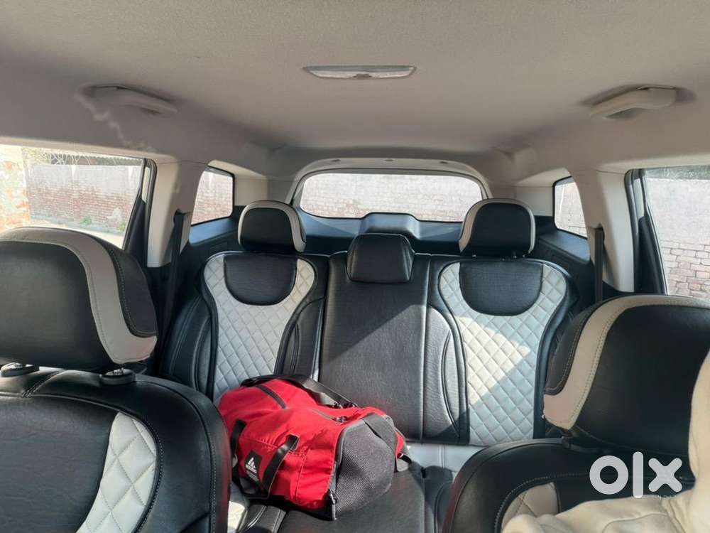 Mahindra  Genuine Alloys , Music System Upgraded