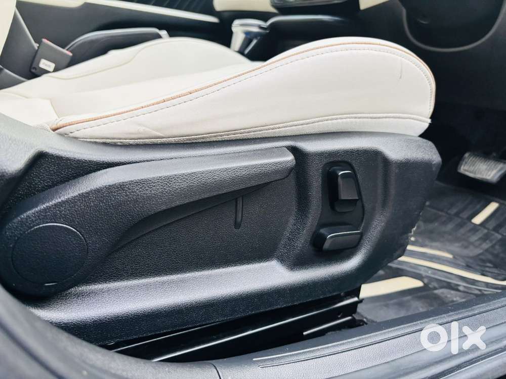 Hyundai Verna Sx(o) Petrol At, 2023, Petrol