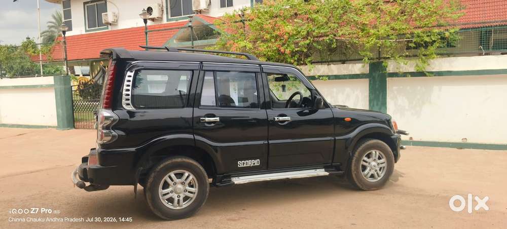 Mahindra Scorpio Vlx 2wd Abs At Bsiii, 2013, Diesel