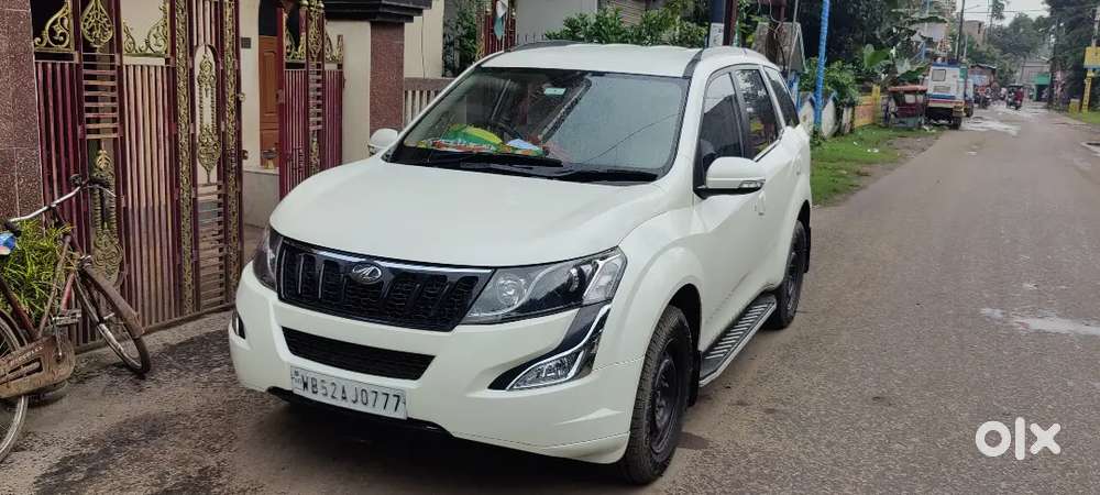 Mahindra Xuv500 2017 Diesel 101000 Km Driven Fully Used By Family Car.