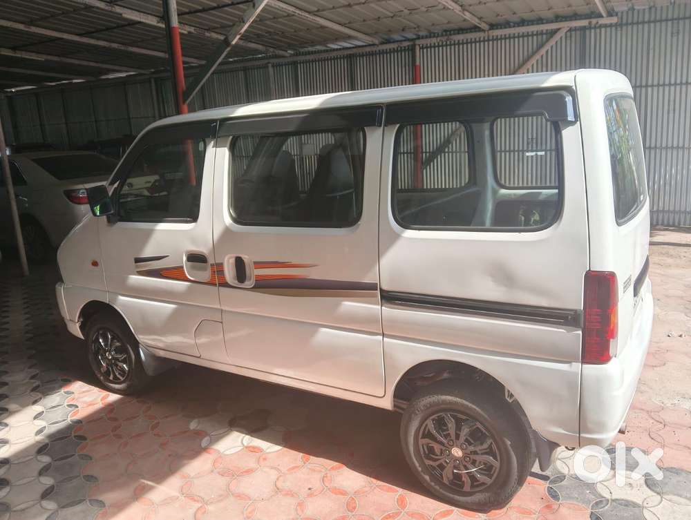Maruti Suzuki Eeco 5 Seater Ac, 2010, Petrol