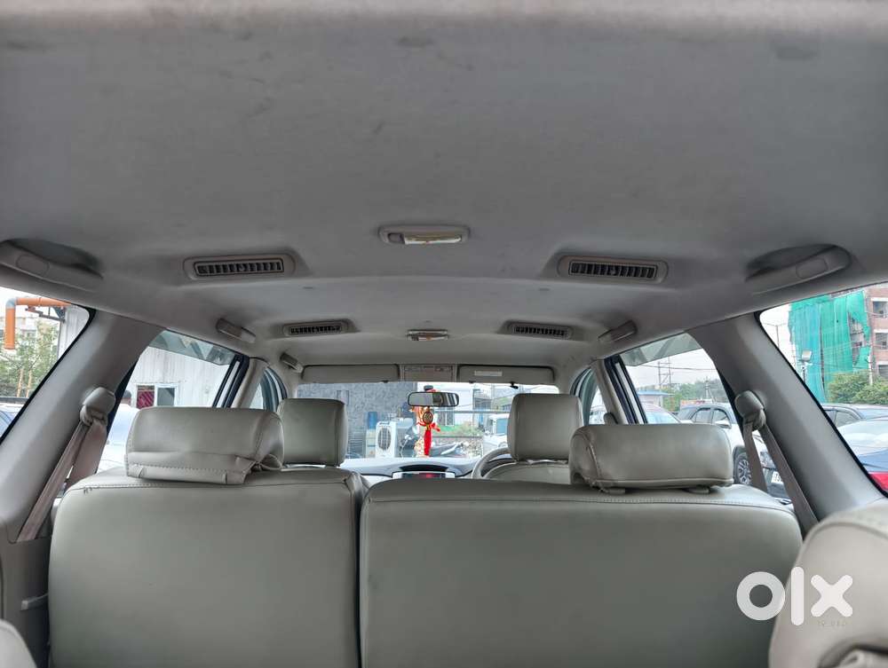 Toyota Innova 2.5 V 7 Str, 2011, Diesel