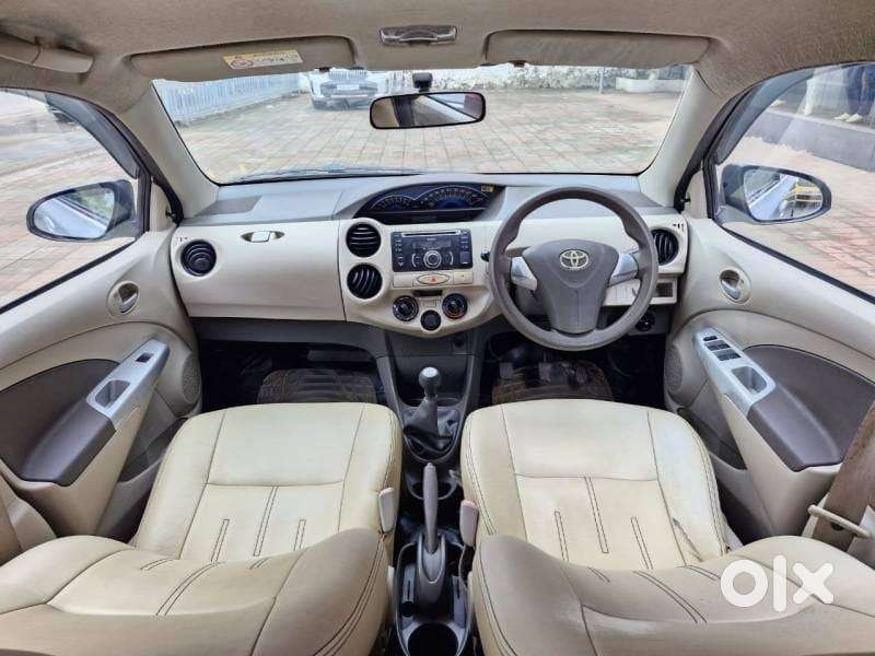 Toyota Etios Liva 2014-2016 Vx, 2015, Petrol