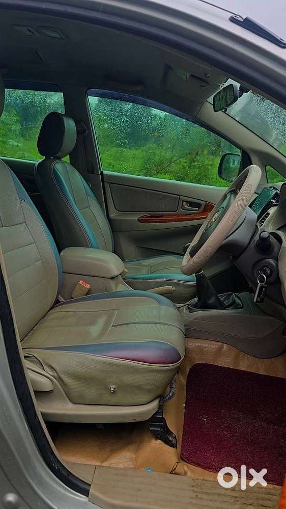 Toyota Innova 2.5 G (diesel) 7 Seater, 2010, Diesel