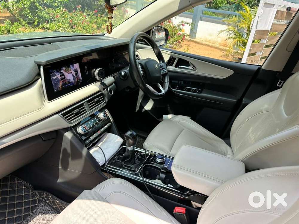 2022 Xuv700 Ax7 L Diesel At  Pristine White Interiors  New Tires