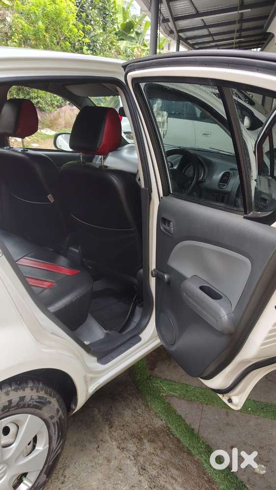 Maruti Suzuki Ritz Ldi Bs-iv, 2014, Diesel