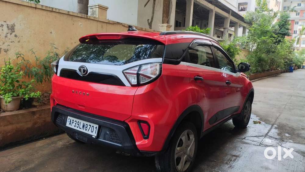 Tata Nexon Petrol 2021