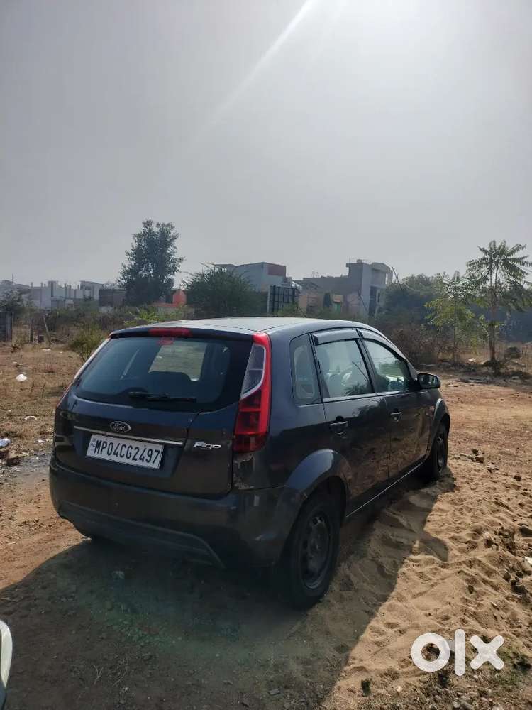 Ford Figo Petrol 2010
