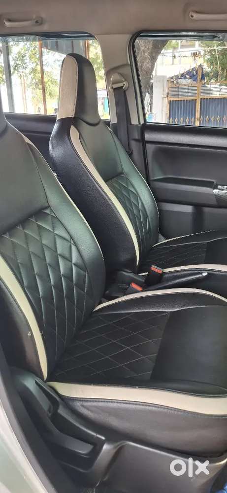 Urjent Sale Zxi Top End 2key Avleble Gd Codtion Silver Silky Metalick