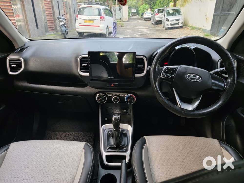 Hyundai Venue S 1.2 Petrol, 2020, Petrol