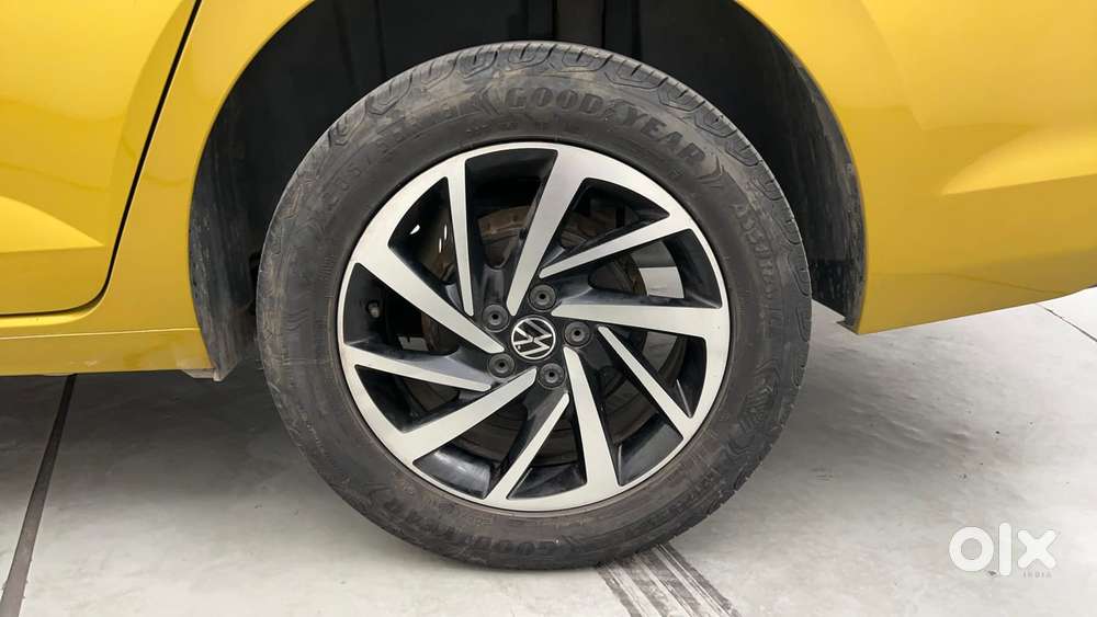Volkswagen Virtus 1.0 Topline Tsi At, 2022, Petrol