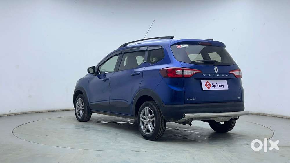 Renault Triber Rxz, 2021, Petrol