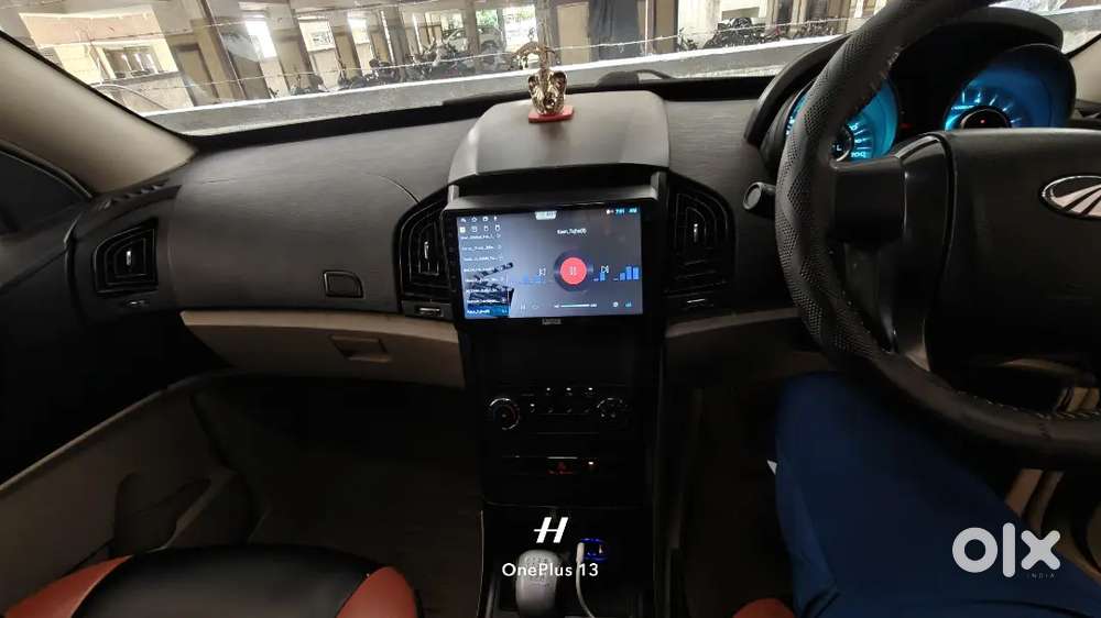 Mahindra Xuv500 2015