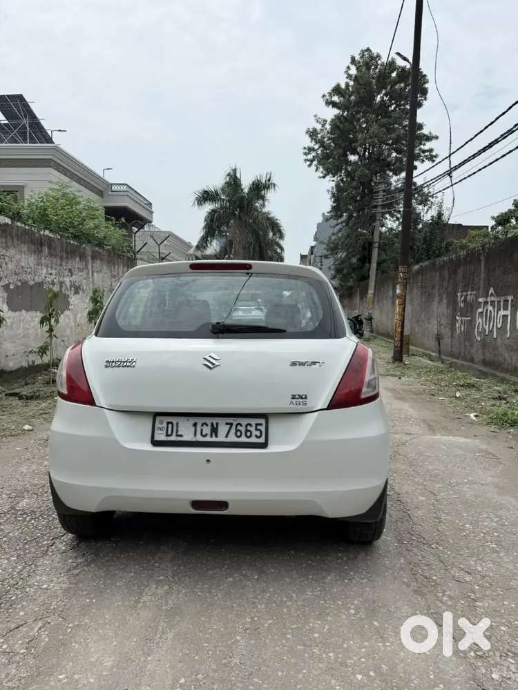 Maruti Suzuki Swift 2013 Zxi