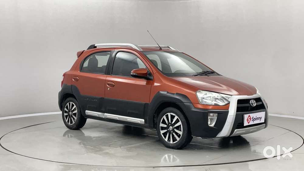 Toyota Etios Cross 1.2l G, 2018, Petrol