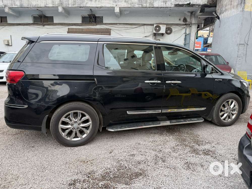 Kia Carnival Limousine Plus 7 Str, 2020, Diesel