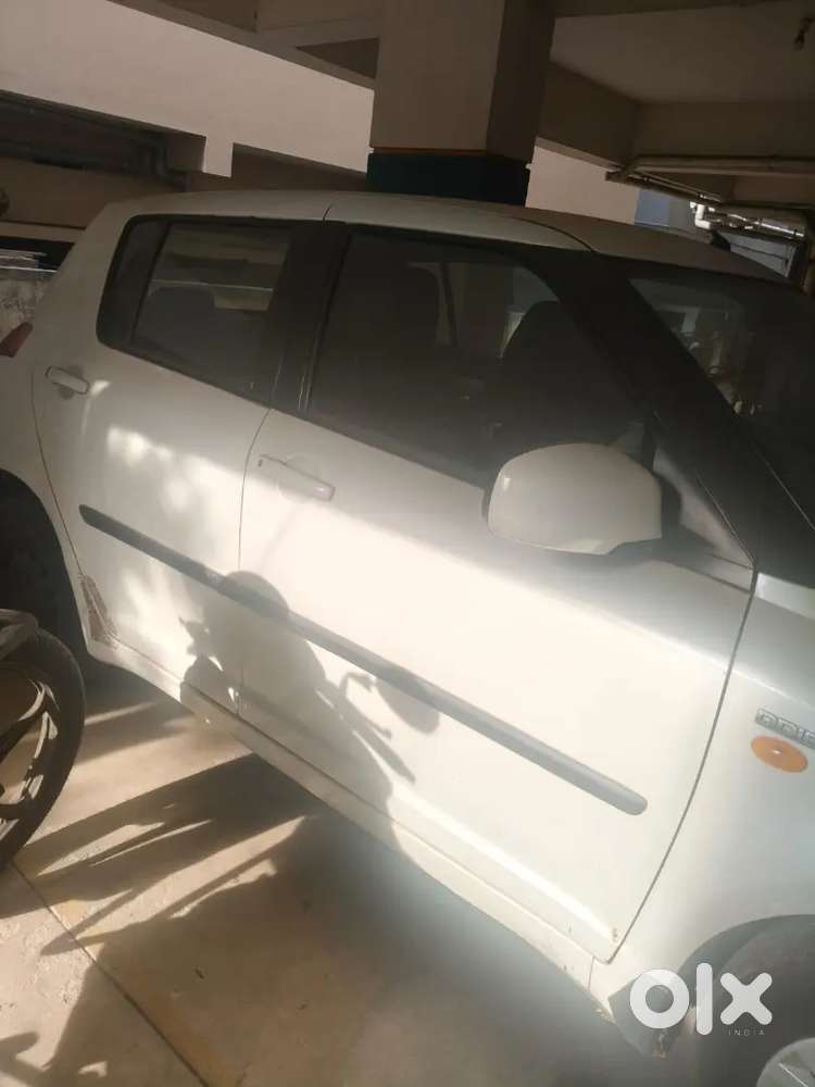 Maruti Suzuki Swift 2011