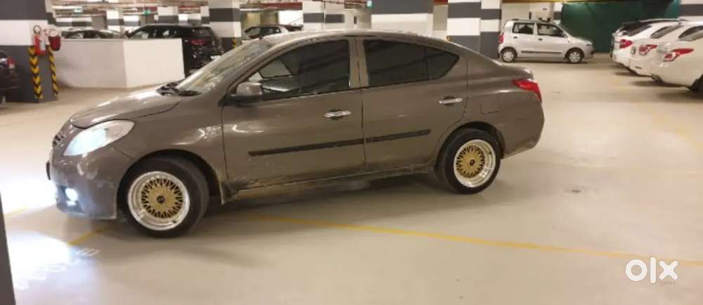 Nissan Sunny 2012 Petrol 98000 Km Driven