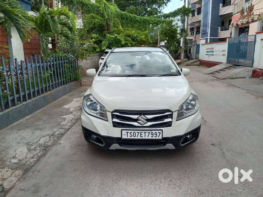 Maruti Suzuki S-cross Ddis 200 Zeta, 2015, Diesel