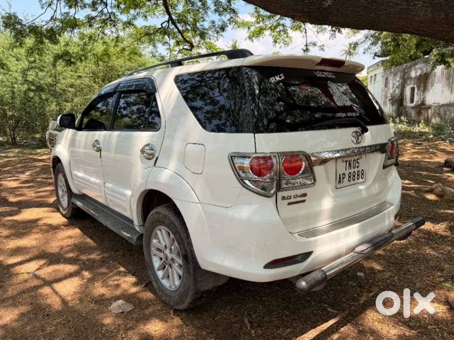 Toyota Fortuner 2011-2016 4x2 At, 2012, Diesel