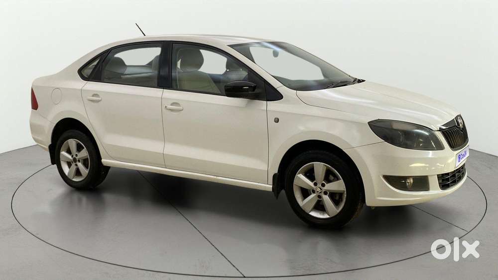 Skoda Rapid 2011-2013 1.6 Mpi Elegance, 2015, Petrol