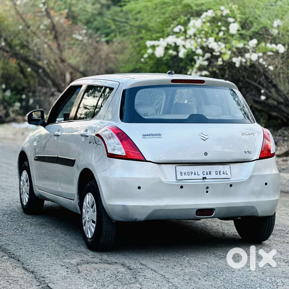 Maruti Suzuki Swift Vxi Optional, 2012, Cng & Hybrids