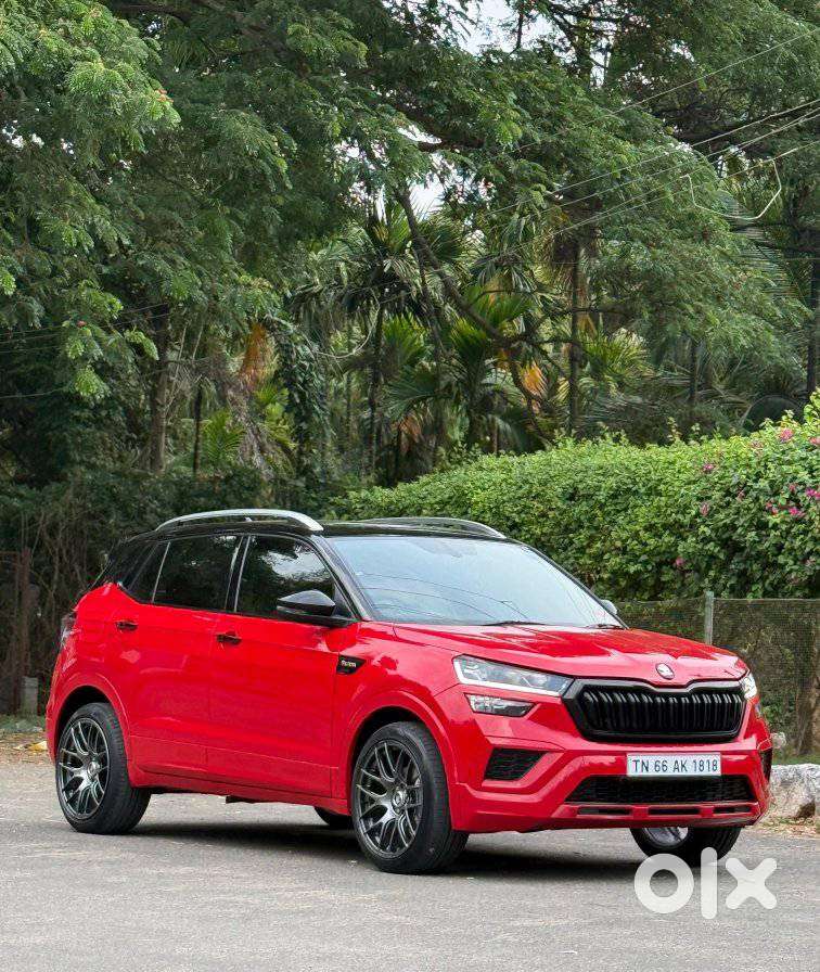 Skoda Kushaq 1.0 Tsi Style At (6 Airbags), 2021, Petrol