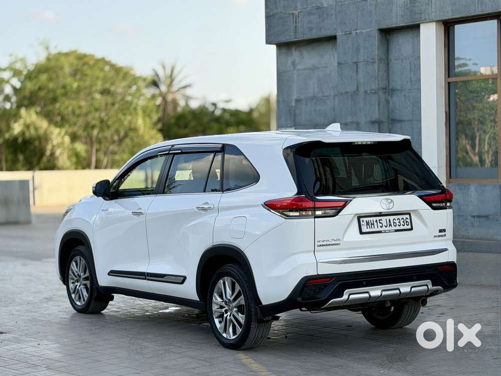 Toyota Innova Hycross 2.0 Zx Hybrid 7 Str, 2023, Electric